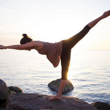 HOW YOGA CAN IMPROVE YOUR FLEXIBILITY AND MENTAL HEALTH