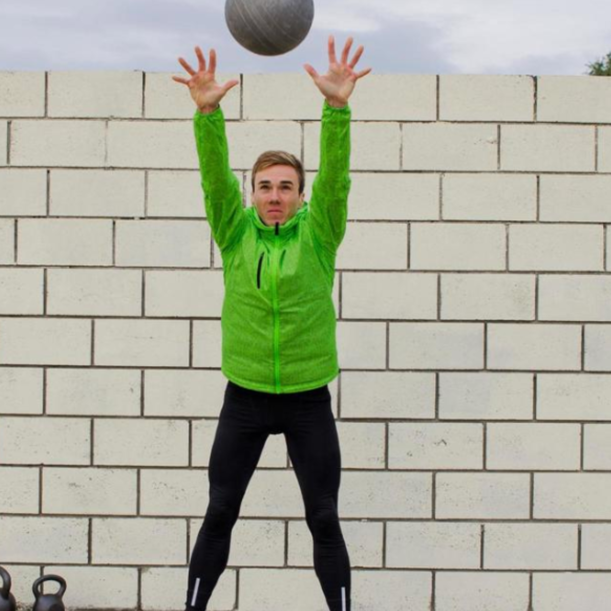 HOW TO BE CONSISTENT WITH FITNESS WHILE JUGGLING RESPONSIBILITIES
