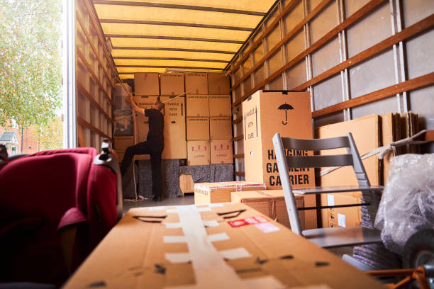 How to Secure Cargo with Heavy-Duty Straps: A Complete Guide