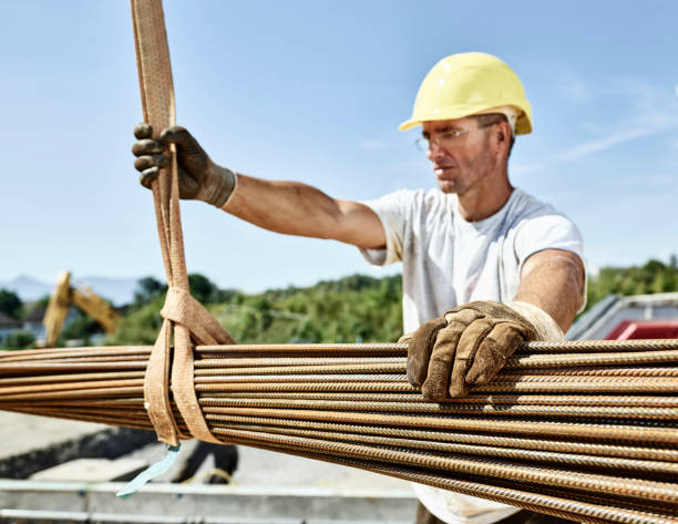 Heavy-Duty Material Handling Techniques with Straps