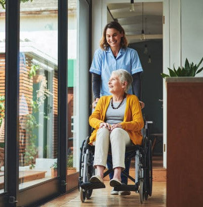 HOW TO CHOOSE THE BEST MOBILITY AIDS FOR BEDRIDDEN PATIENTS