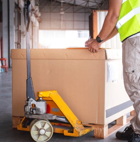 LIFTING AIDS FOR VERTICAL AND HORIZONTAL LOAD HANDLING