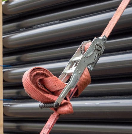 THE BENEFITS OF DOUBLE-LAYERED PULLING STRAPS FOR HEAVY LOADS