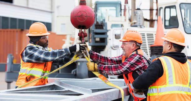 Safe Handling of Materials Using Lifting Straps