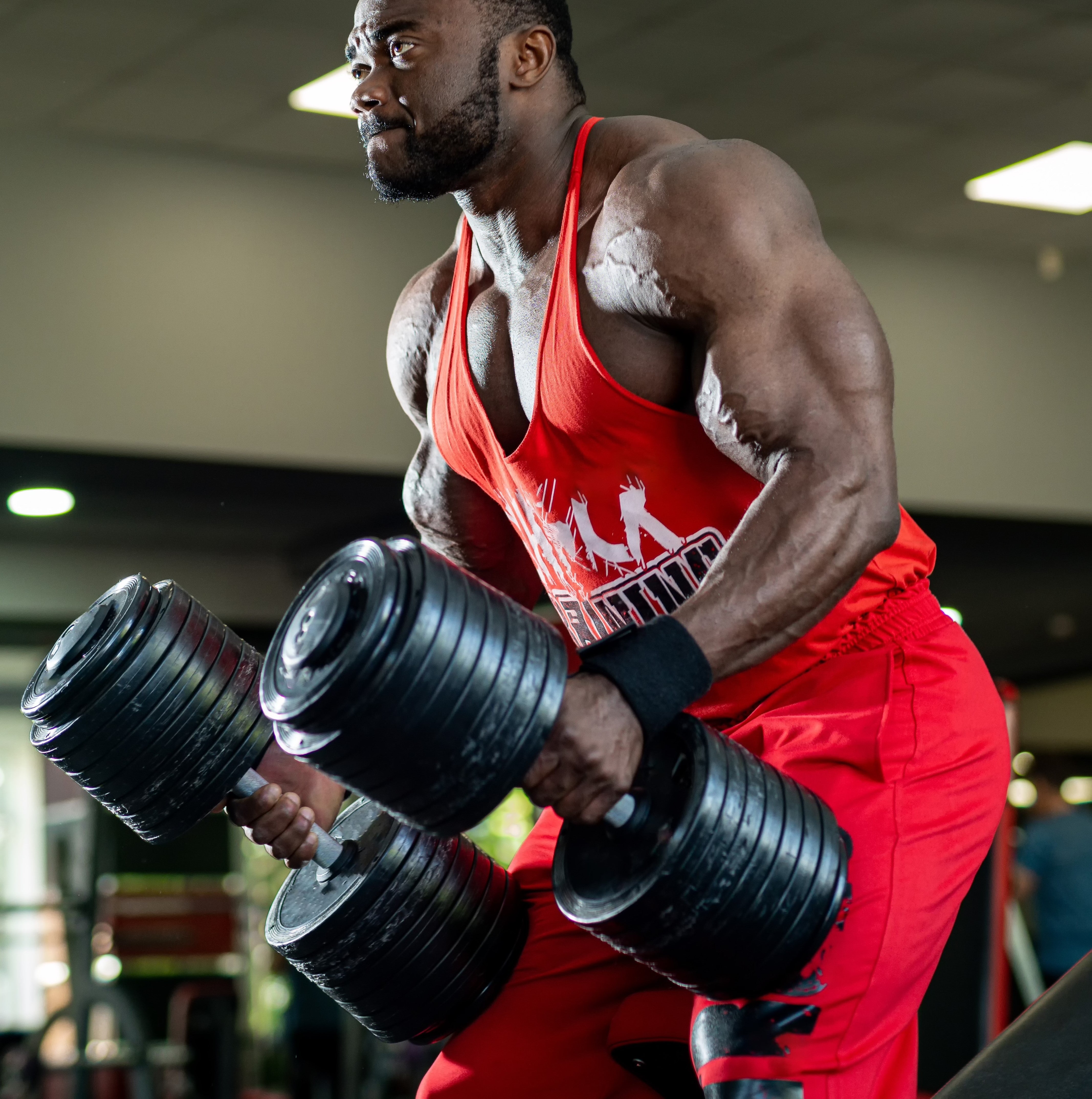 HOW TO USE LIFTING BELTS FOR WARM-UPS AND MAX LIFTS