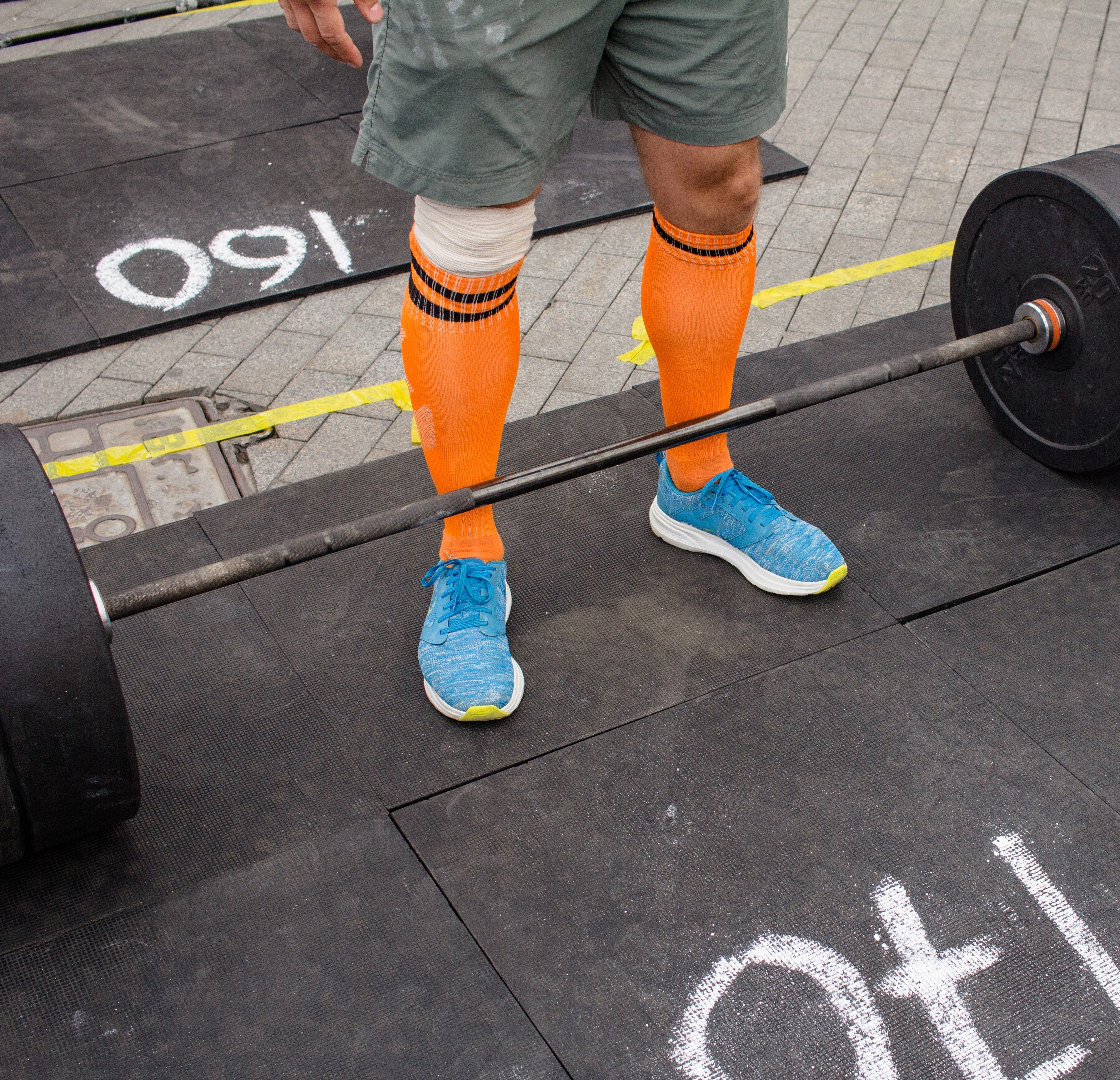 TIPS FOR USING LIFTING SUPPORTS TO PREVENT INJURY
