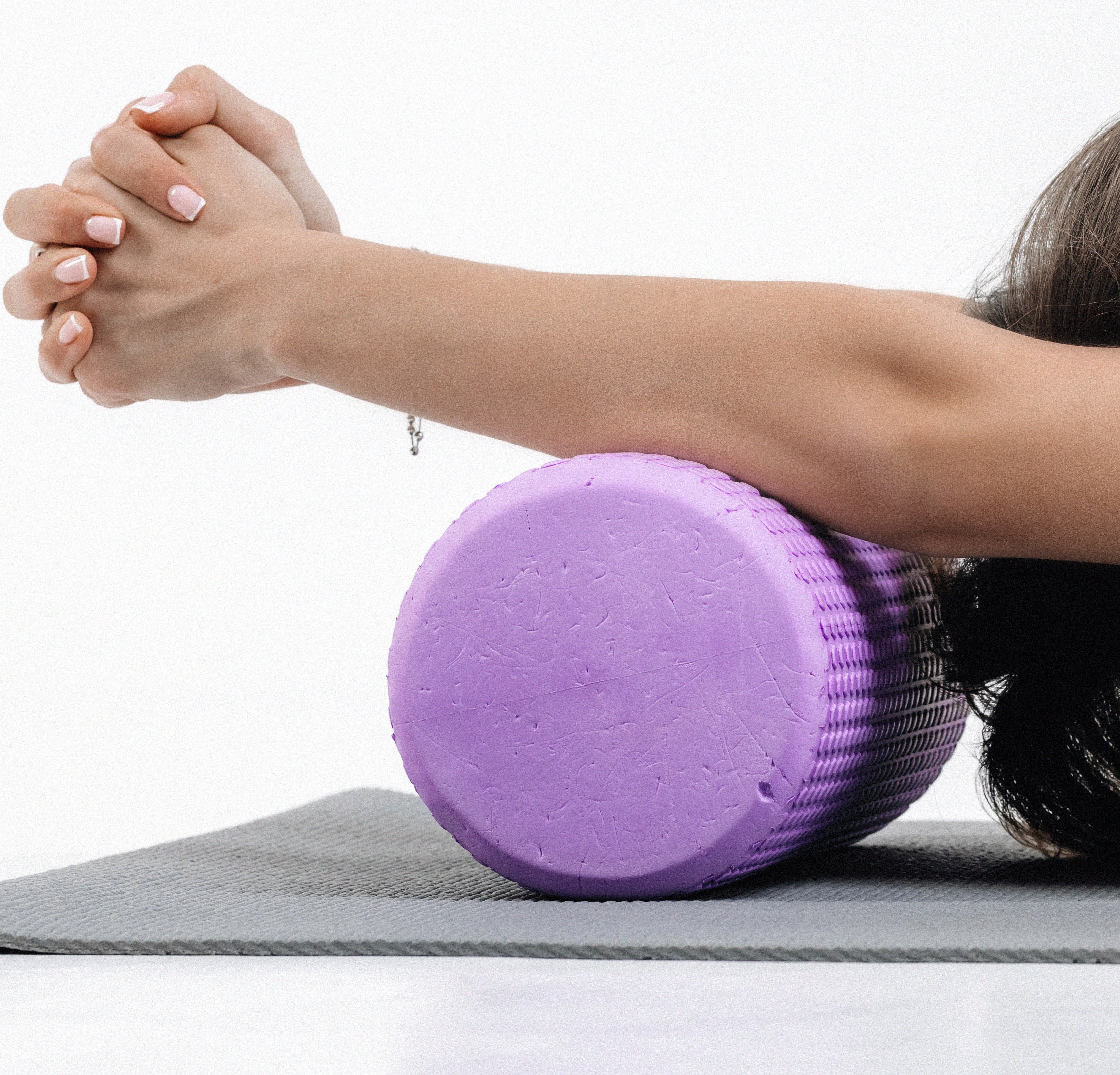 THE ROLE OF FOAM ROLLERS IN WEIGHTLIFTING RECOVERY