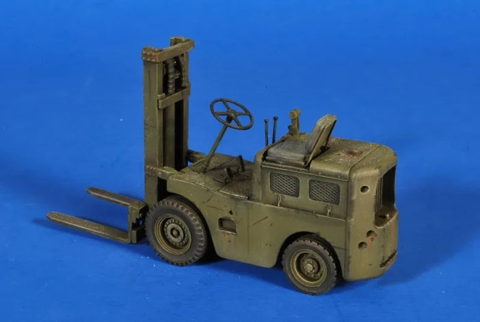 1:35 Scale Die-cast Resin  Model Resin-mounted Forklift Lift Truck With Model No Stickers